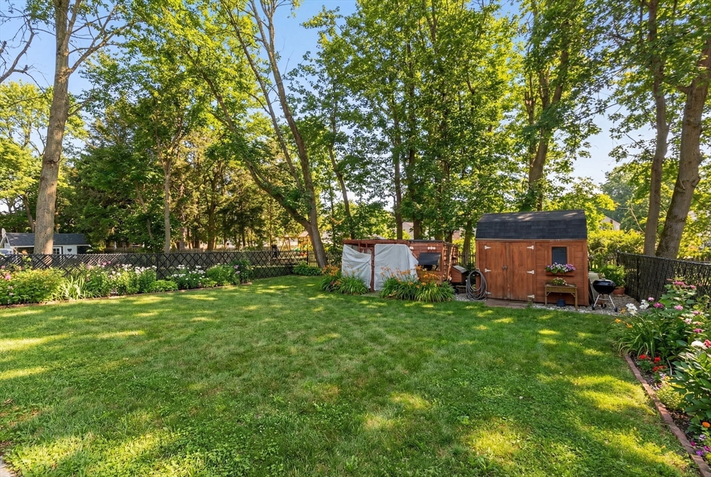 44 Reed Avenue Weymouth, MA 02190 - Photo 34 of 37