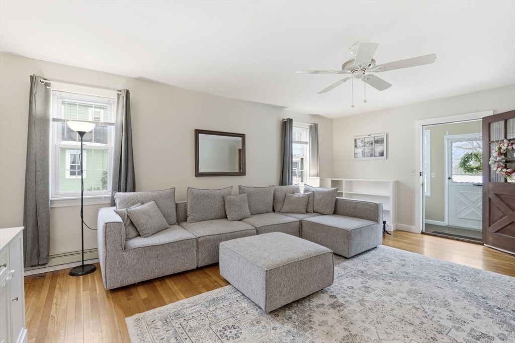 44 Reed Avenue Weymouth, MA 02190 - Photo 7 of 37