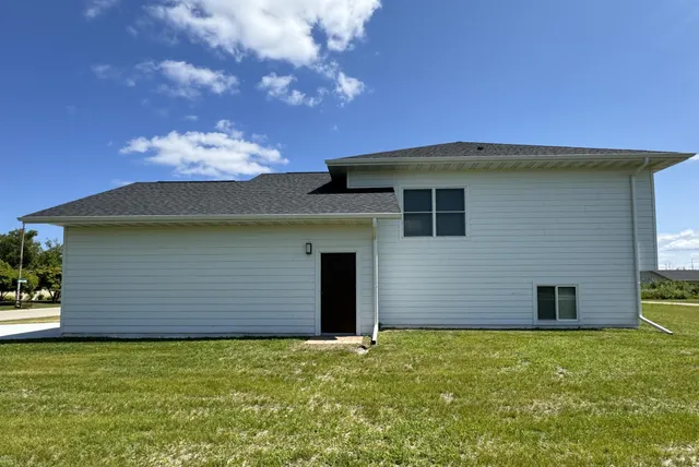 $379,000 | 516 Washington Street Southeast, Warroad, MN 56763