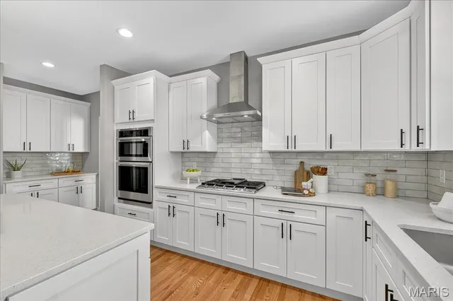 $1,080,000 | 506 Coverdale Lane, Kirkwood, MO 63122