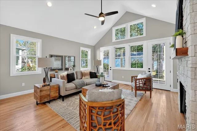 $1,080,000 | 506 Coverdale Lane, Kirkwood, MO 63122