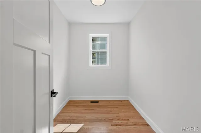 $1,080,000 | 506 Coverdale Lane, Kirkwood, MO 63122