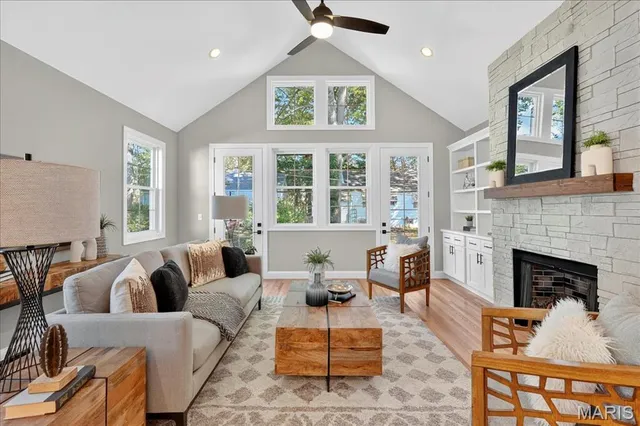 $1,080,000 | 506 Coverdale Lane, Kirkwood, MO 63122