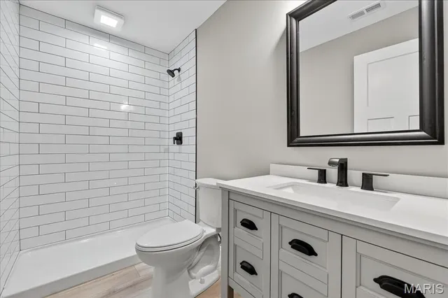 $1,080,000 | 506 Coverdale Lane, Kirkwood, MO 63122