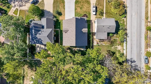 $1,080,000 | 506 Coverdale Lane, Kirkwood, MO 63122