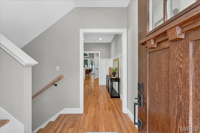 $1,080,000 | 506 Coverdale Lane, Kirkwood, MO 63122