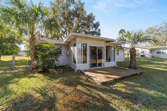 $205,000 | 21529 Southwest Honeysuckle Street, Dunnellon, FL 34431