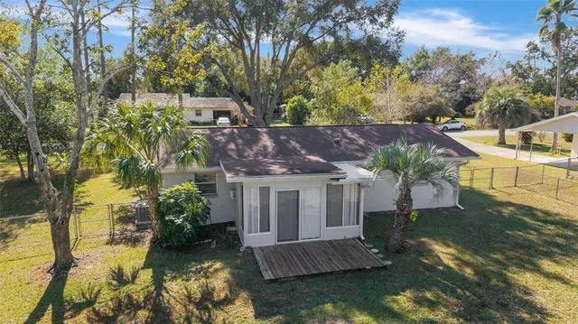 $205,000 | 21529 Southwest Honeysuckle Street, Dunnellon, FL 34431