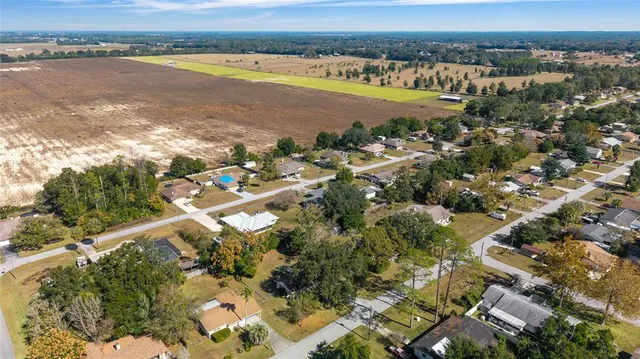 $205,000 | 21529 Southwest Honeysuckle Street, Dunnellon, FL 34431