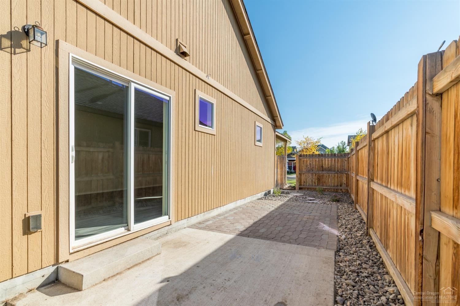 673 Northeast Mason Road Bend, OR 97701 - Photo 20 of 25 Gallery Image 20