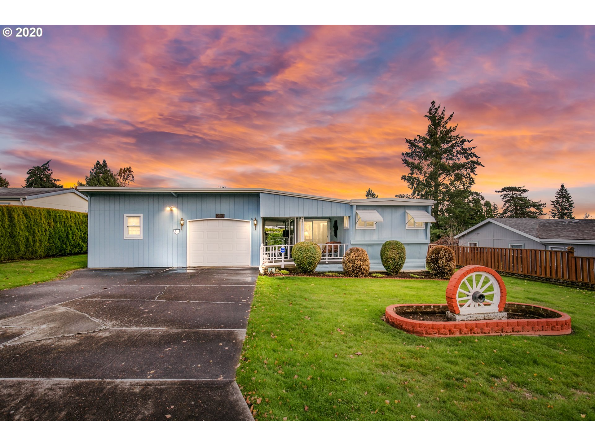 9260 Southwest Line Drive Cornelius, OR 97113 - Photo 1 of 32
