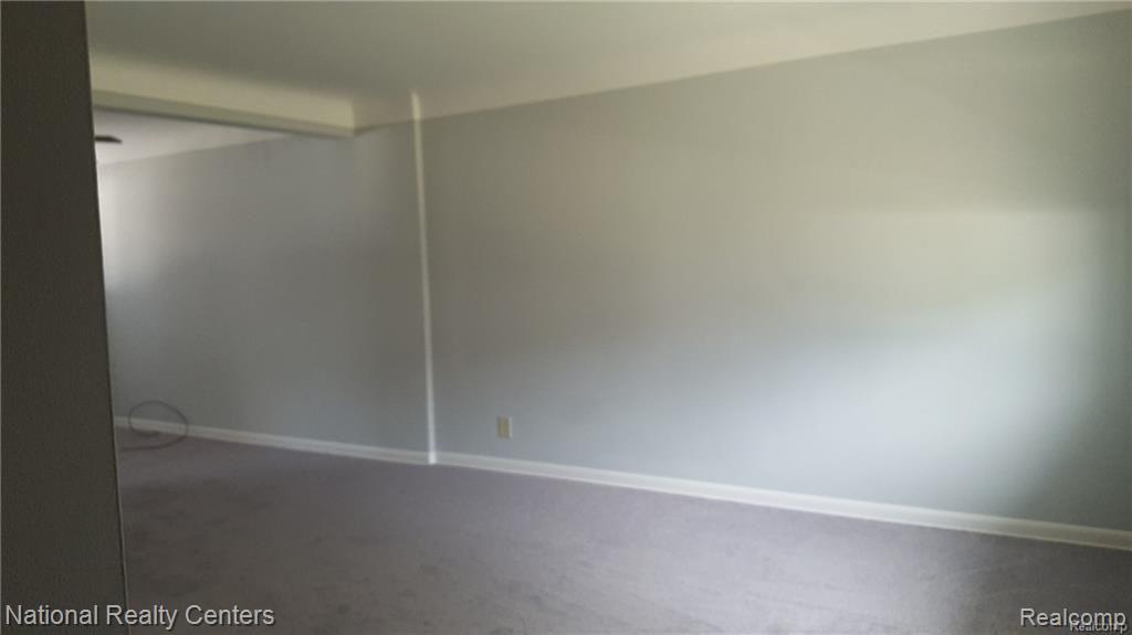 11220 Middlebelt Road, Unit 4 Livonia, MI 48150 - Photo 3 of 9