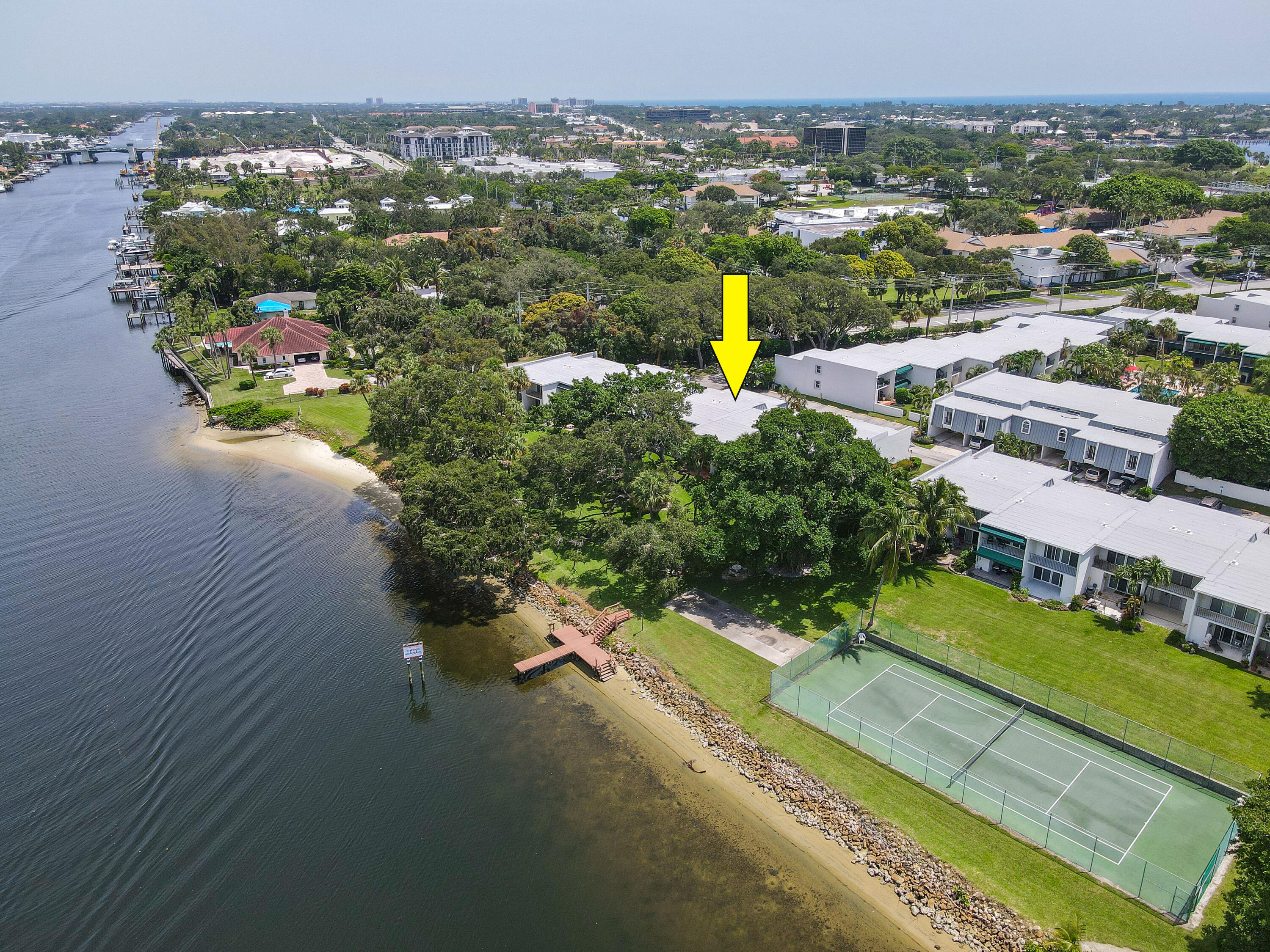 396 Golfview Road, Unit E North Palm Beach, FL 33408 - Photo 39 of 45 a view of a city