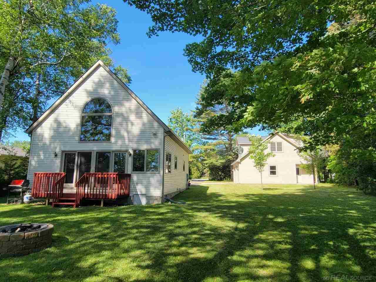 2789 Lakeshore Road Applegate, MI 48401 - Photo 1 of 47 Gallery Image 1