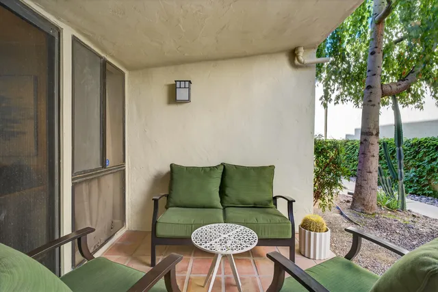 $259,900 | 1655 East Palm Canyon Drive, Unit 511, Palm Springs, CA 92264