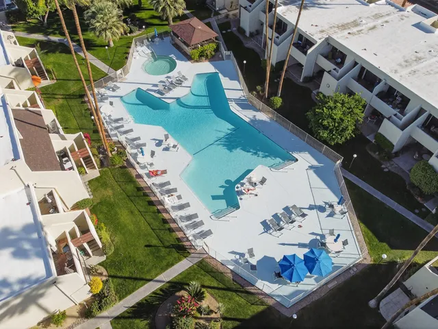 $259,900 | 1655 East Palm Canyon Drive, Unit 511, Palm Springs, CA 92264