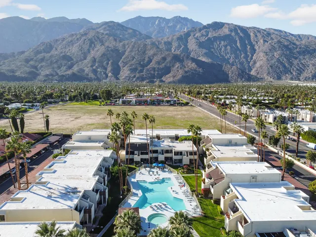 $259,900 | 1655 East Palm Canyon Drive, Unit 511, Palm Springs, CA 92264