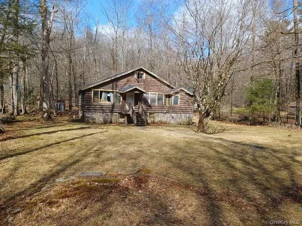 $60,000 | 43 Hemlock Avenue, Smallwood, NY 12778