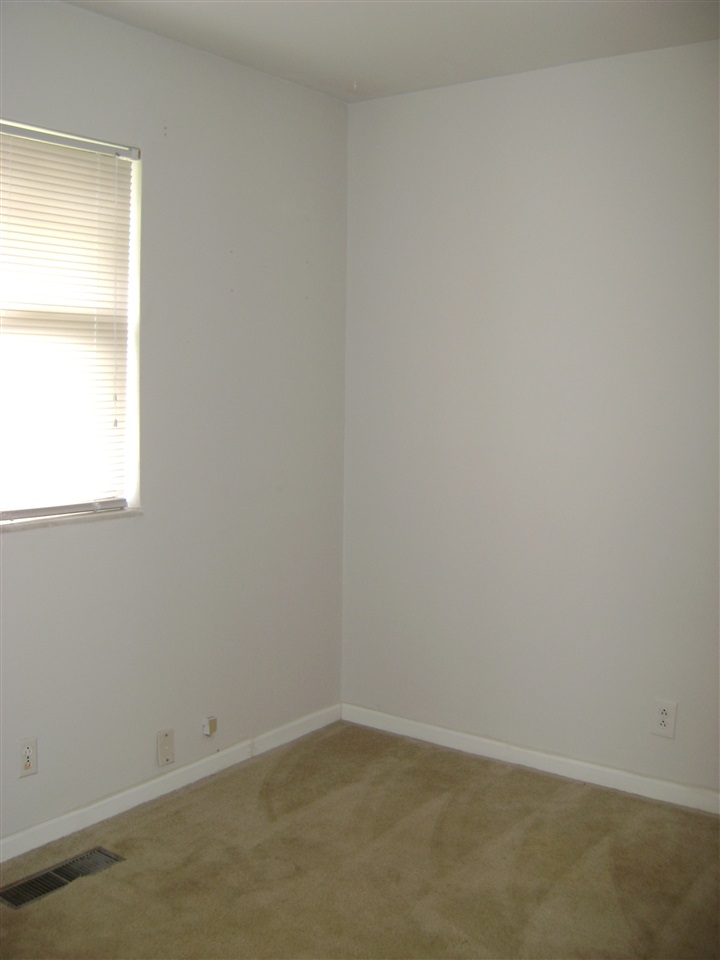 6005 Ashbrooke Road Evansville, IN 47710 - Photo 14 of 18 Gallery Image 14