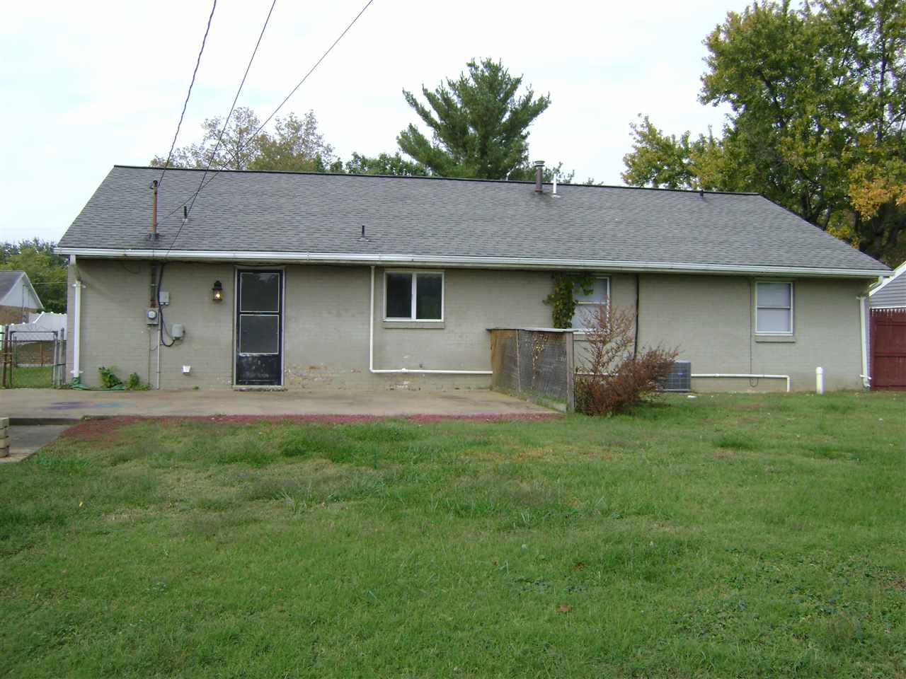 6005 Ashbrooke Road Evansville, IN 47710 - Photo 18 of 18 Gallery Image 18