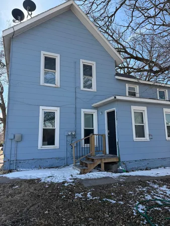$134,900 | 100 Greenback Street Northwest, Sleepy Eye, MN 56085