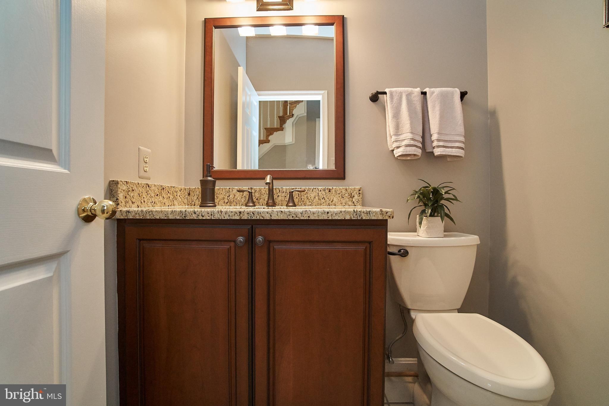 8140 Ridge Creek Way Springfield, VA 22153 - Photo 22 of 39