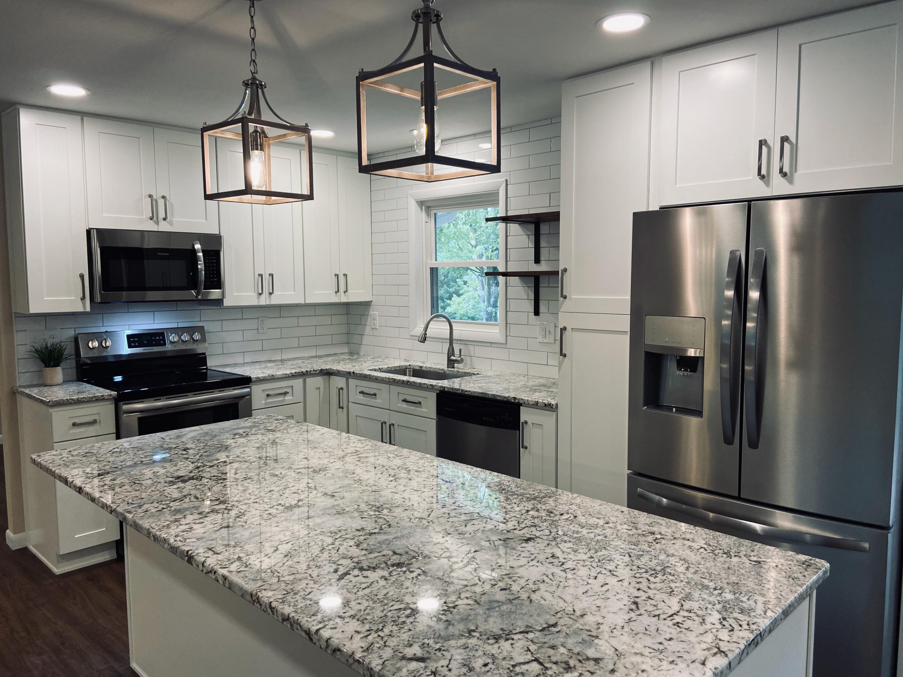 213 Wakefield Road Knoxville, TN 37922 - Photo 11 of 25 10