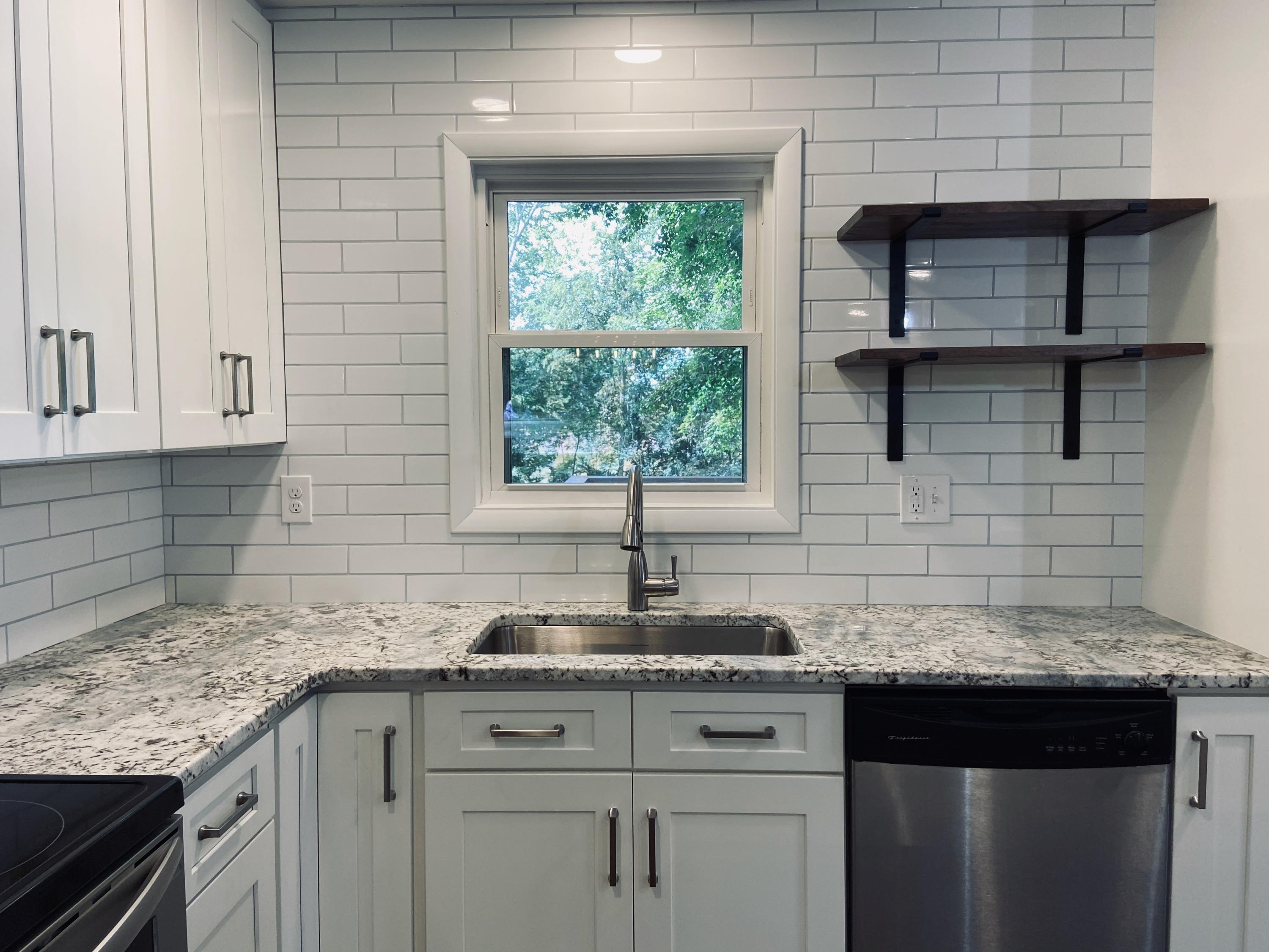 213 Wakefield Road Knoxville, TN 37922 - Photo 9 of 25 8