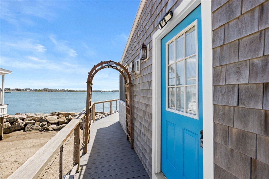 30 Lighthouse Road Scituate, MA 02066 - Photo 4 of 36 a view of a balcony and stove