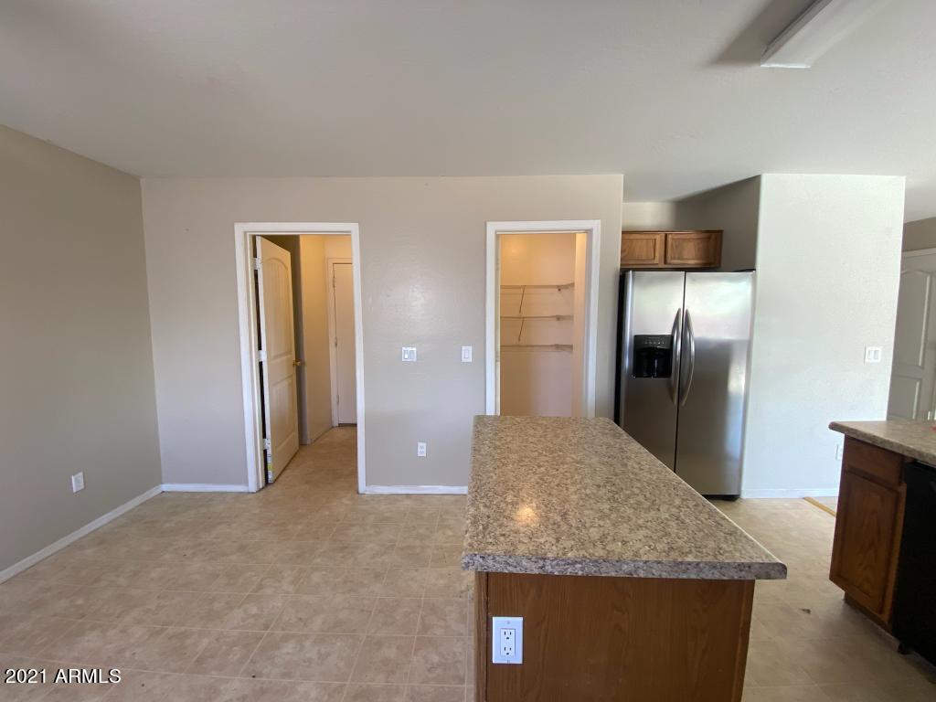 8525 West Cordes Road Tolleson, AZ 85353 - Photo 5 of 21 IMG_5936