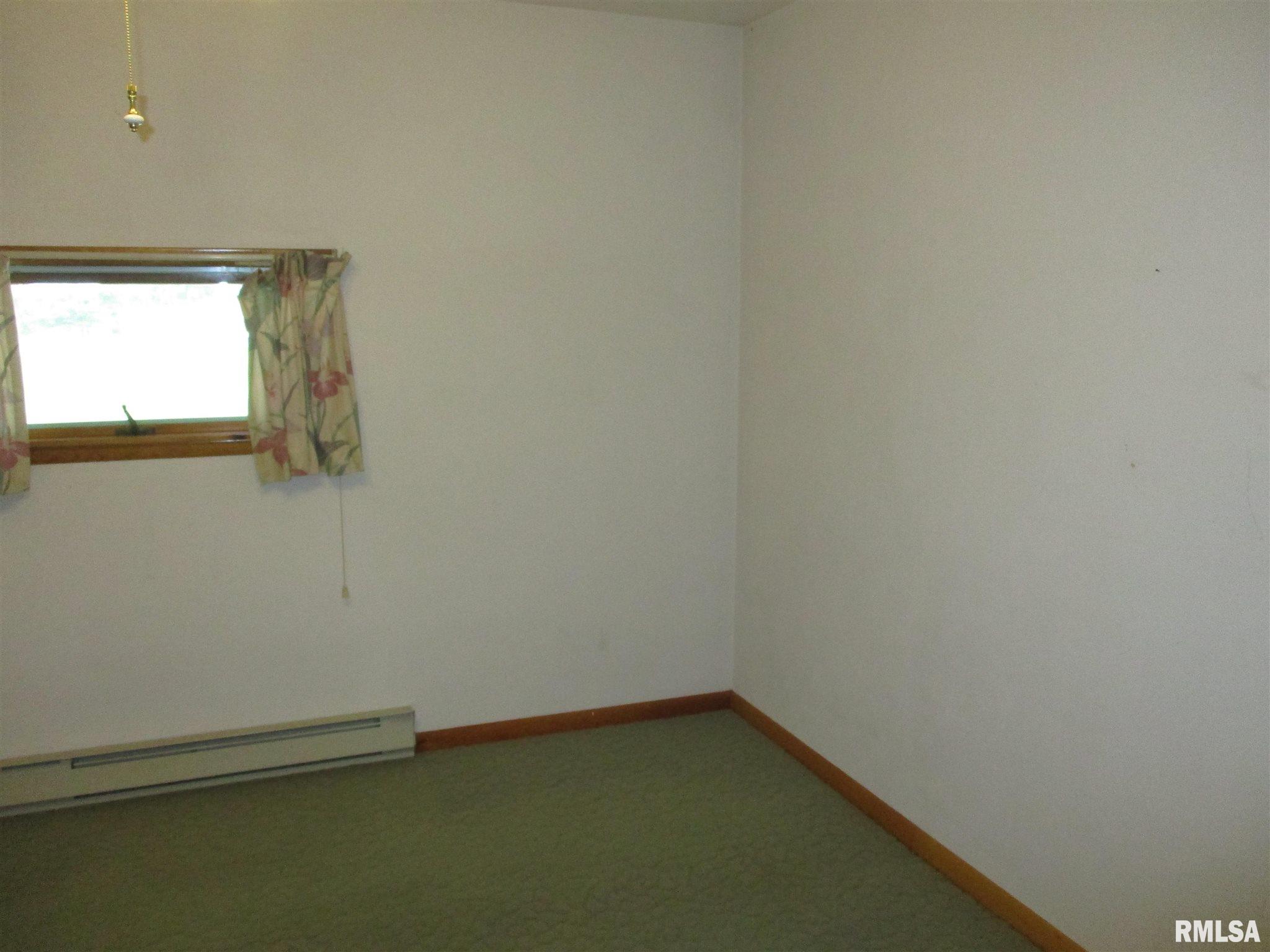 13548 Ewing Road Whittington, IL 62897 - Photo 10 of 36 Gallery Image 10