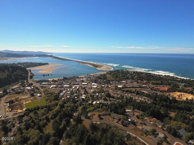 4300 Southeast Inlet Avenue Lincoln City, OR 97367 - Photo 2 of 2 South View 1.2