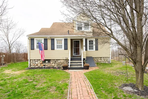 $385,000 | 23 Howard Road, Poughkeepsie, NY 12603