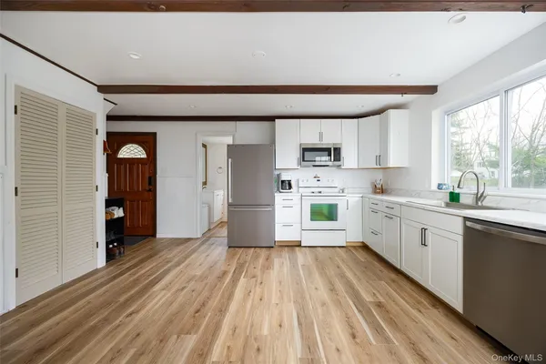 $385,000 | 23 Howard Road, Poughkeepsie, NY 12603