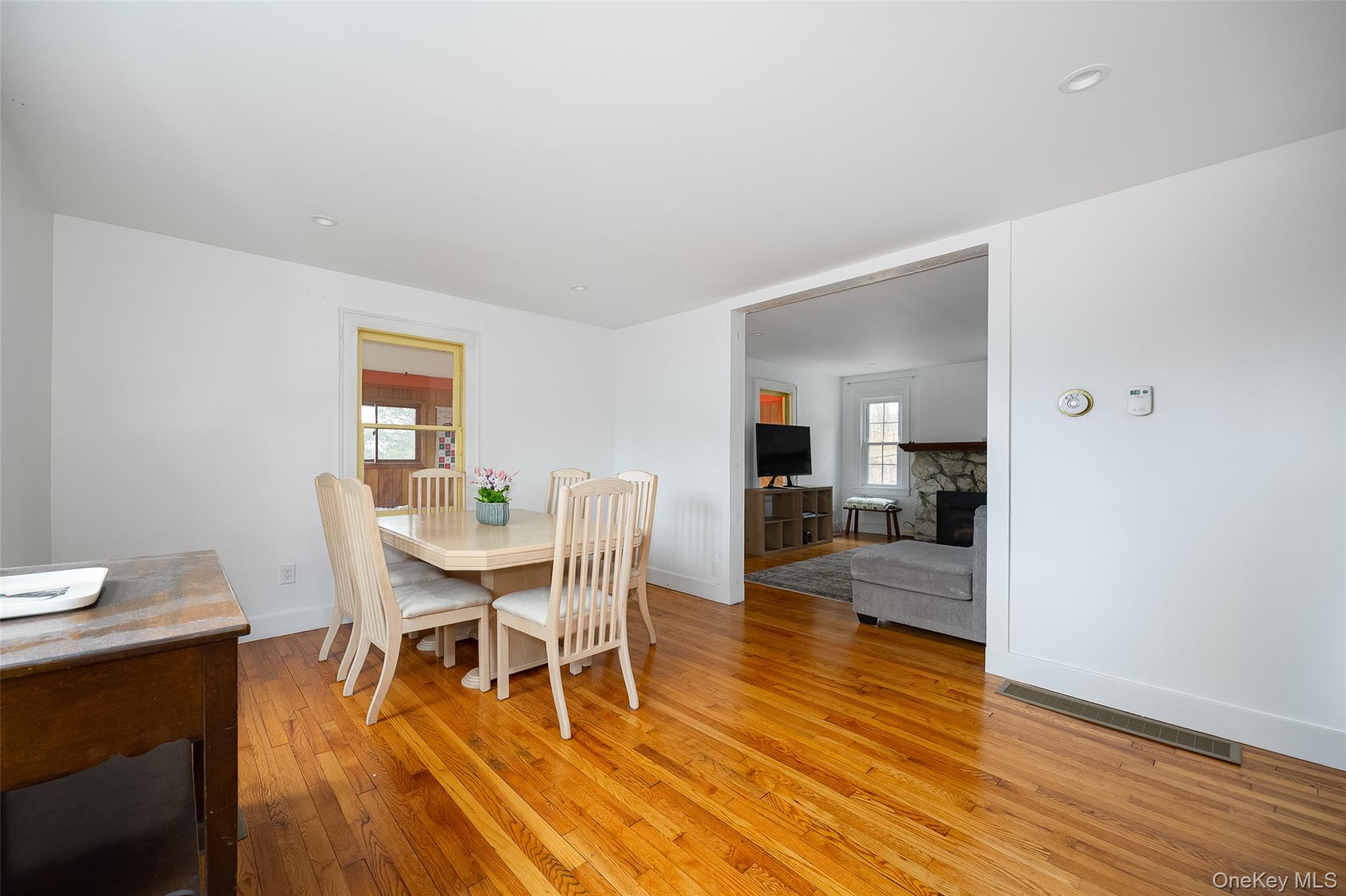 23 Howard Road Poughkeepsie, NY 12603 - Photo 8 of 26