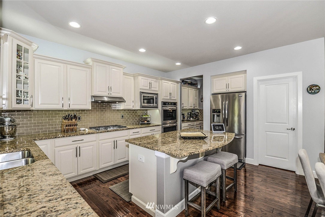 4130 175th Place Southeast Bothell, WA 98012 - Photo 9 of 40