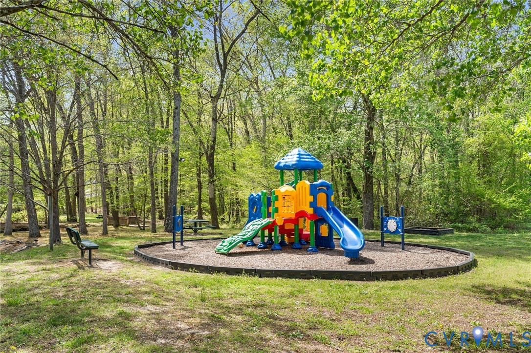 4704 Cedar Cliff Road Chester, VA 23831 - Photo 29 of 31