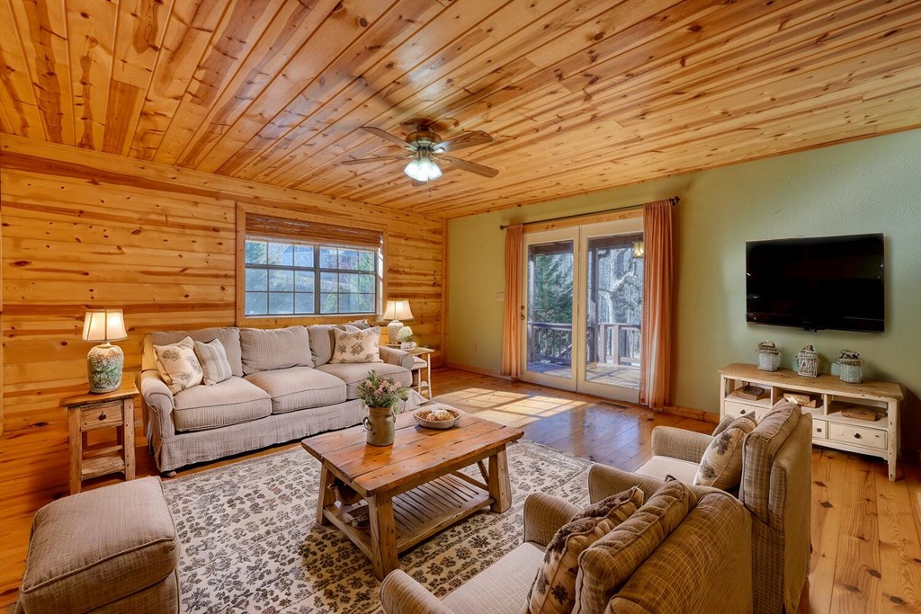 7493 Union Road West Young Harris, GA 30582 - Photo 2 of 69 Gallery Image 2