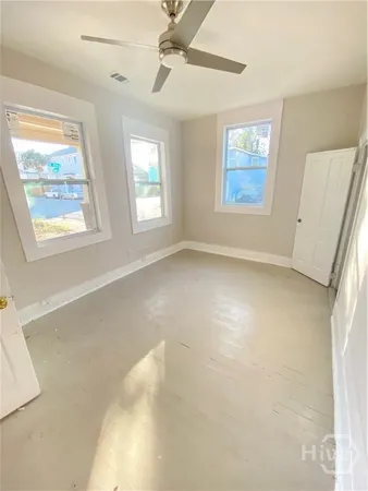 $1,900 | 2604 Jefferson Street, Savannah, GA 31401