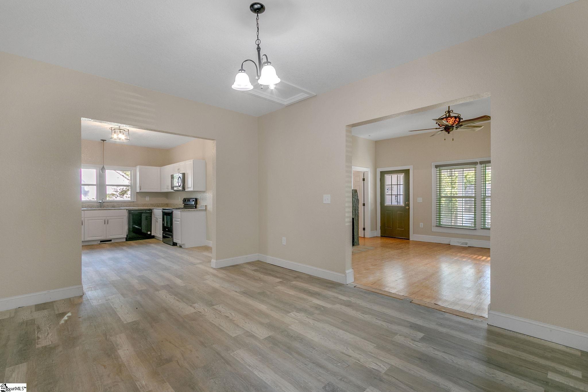 109 Garrison Street Easley, SC 29640 - Photo 15 of 36