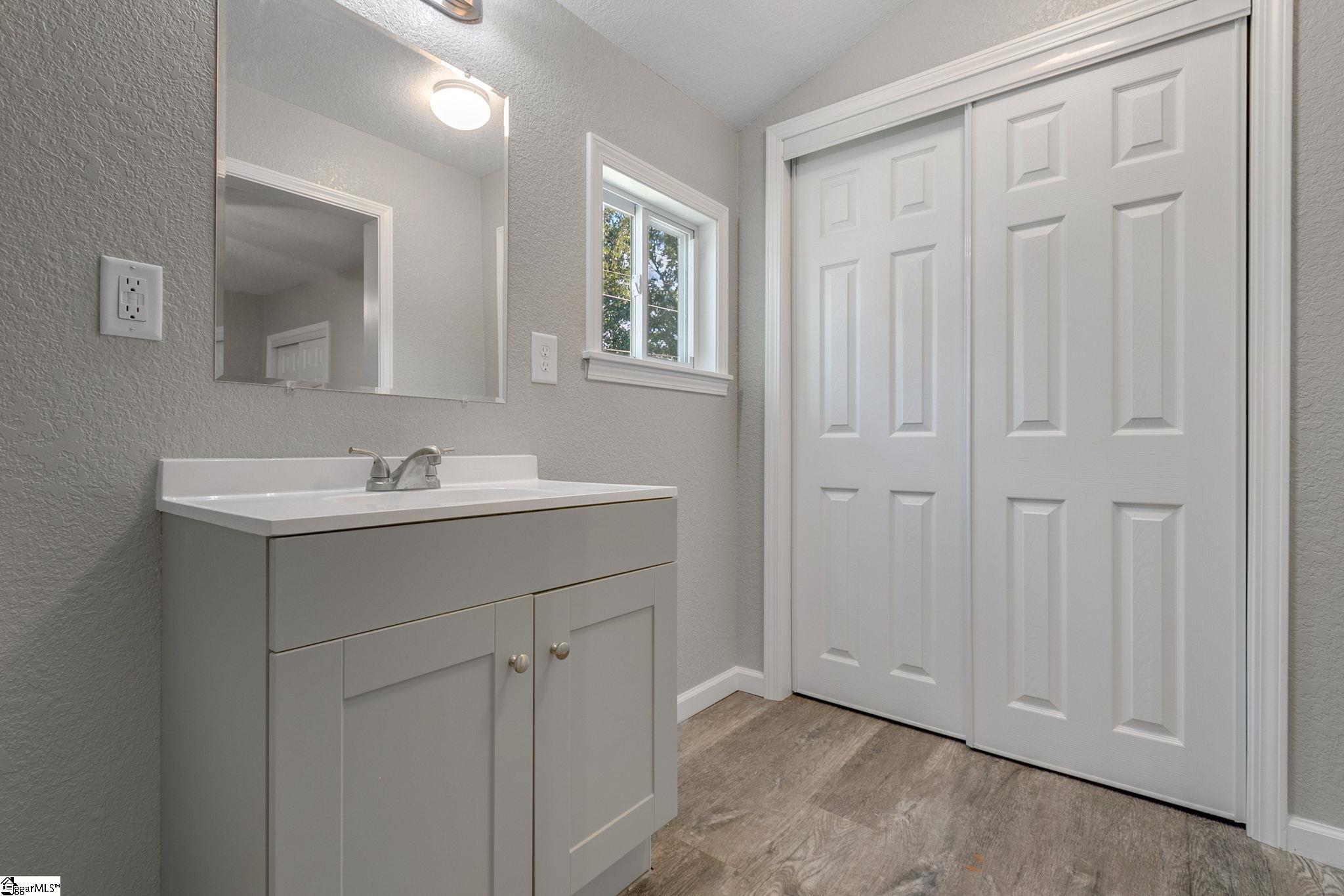 109 Garrison Street Easley, SC 29640 - Photo 24 of 36