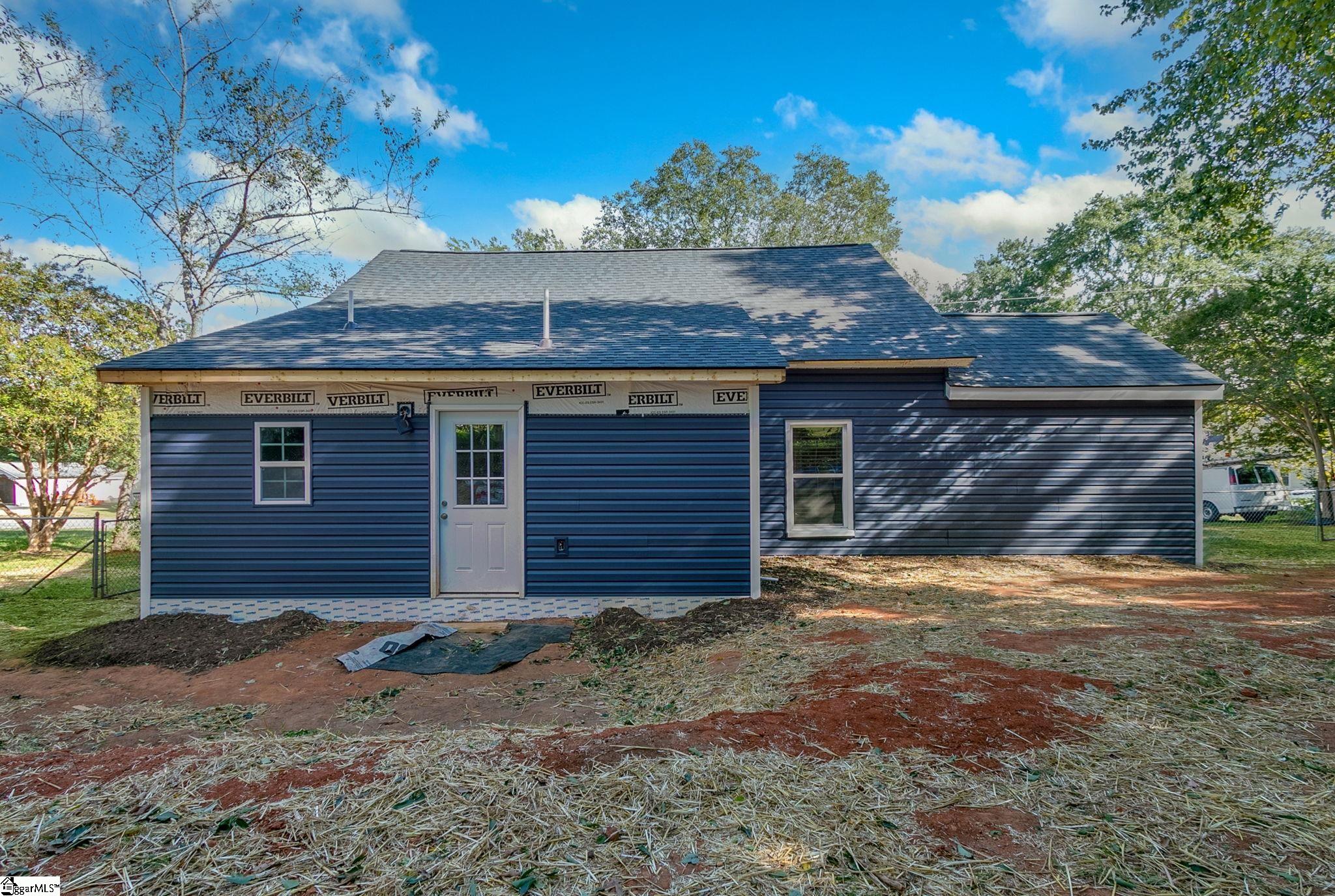 109 Garrison Street Easley, SC 29640 - Photo 32 of 36