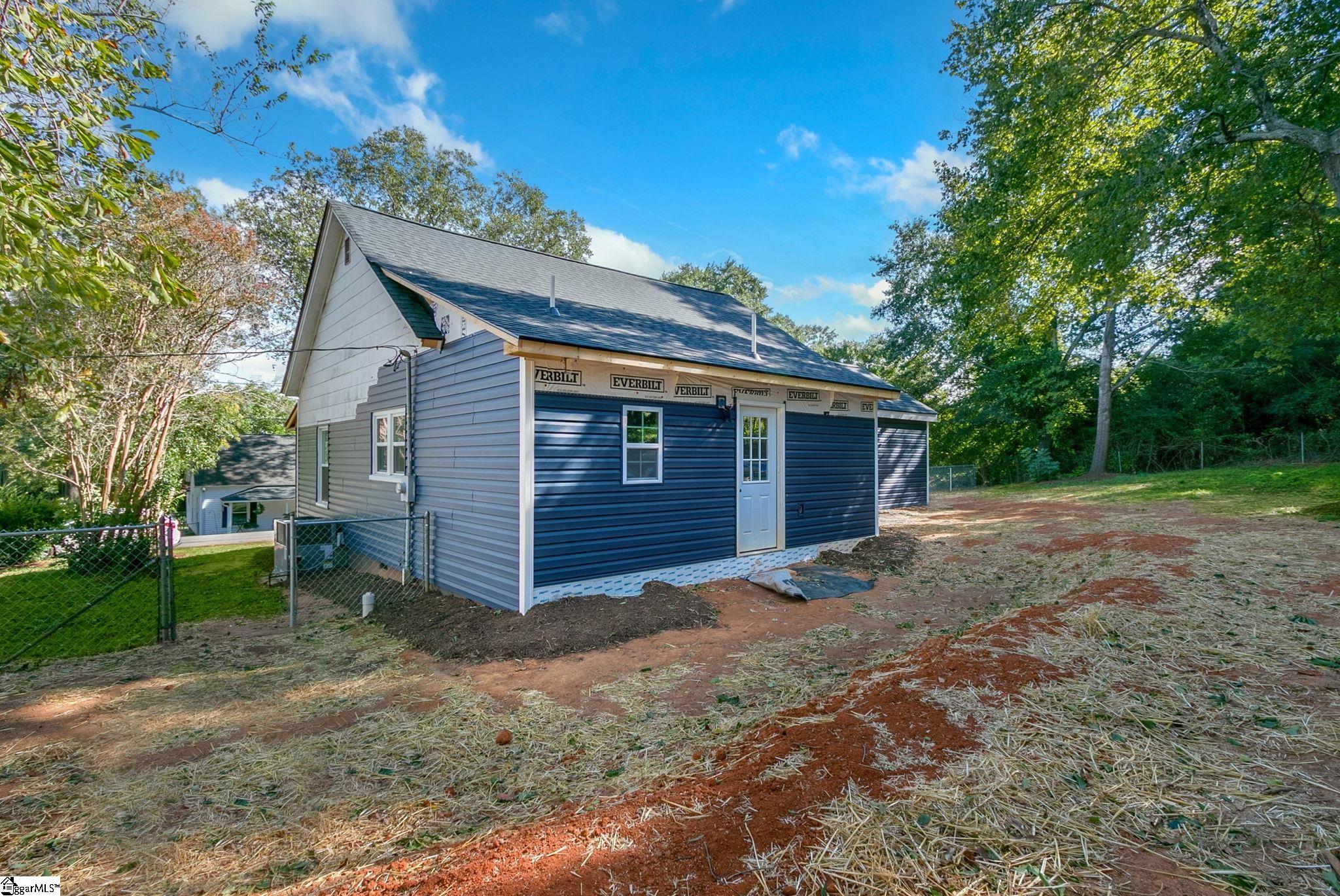 109 Garrison Street Easley, SC 29640 - Photo 33 of 36