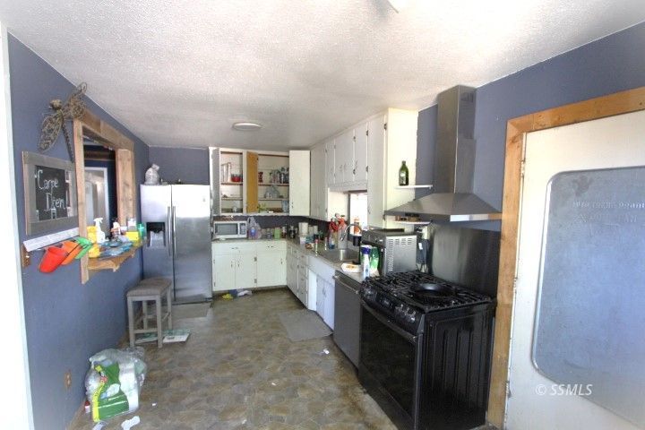 309 West Haloid Avenue Ridgecrest, CA 93555 - Photo 10 of 22