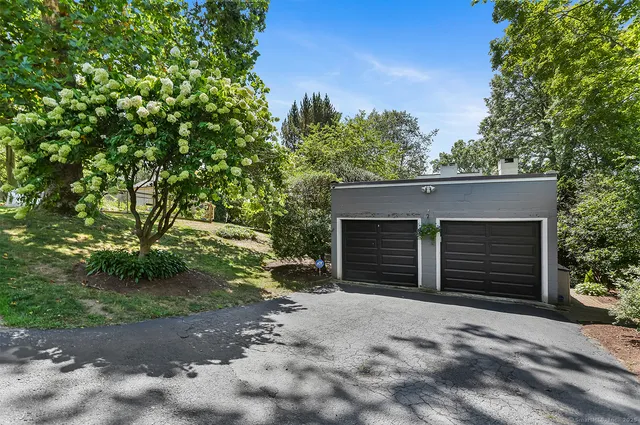 a view of a house with a garage
