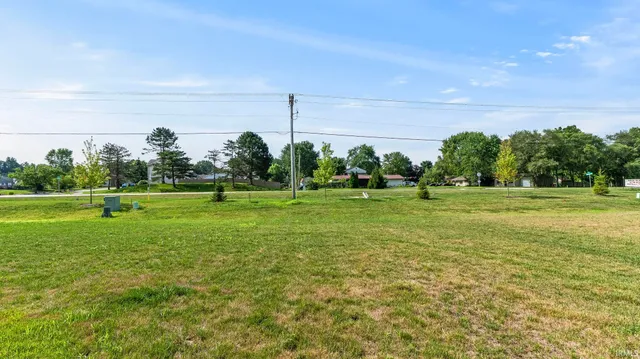 $359,900 | 1423 Herdsman Boulevard, Huntertown, IN 46748