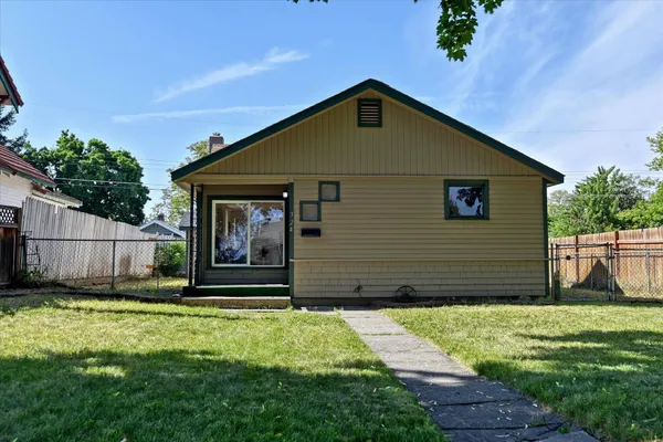 $269,900 | 324 East Everett Avenue, Spokane, WA 99207