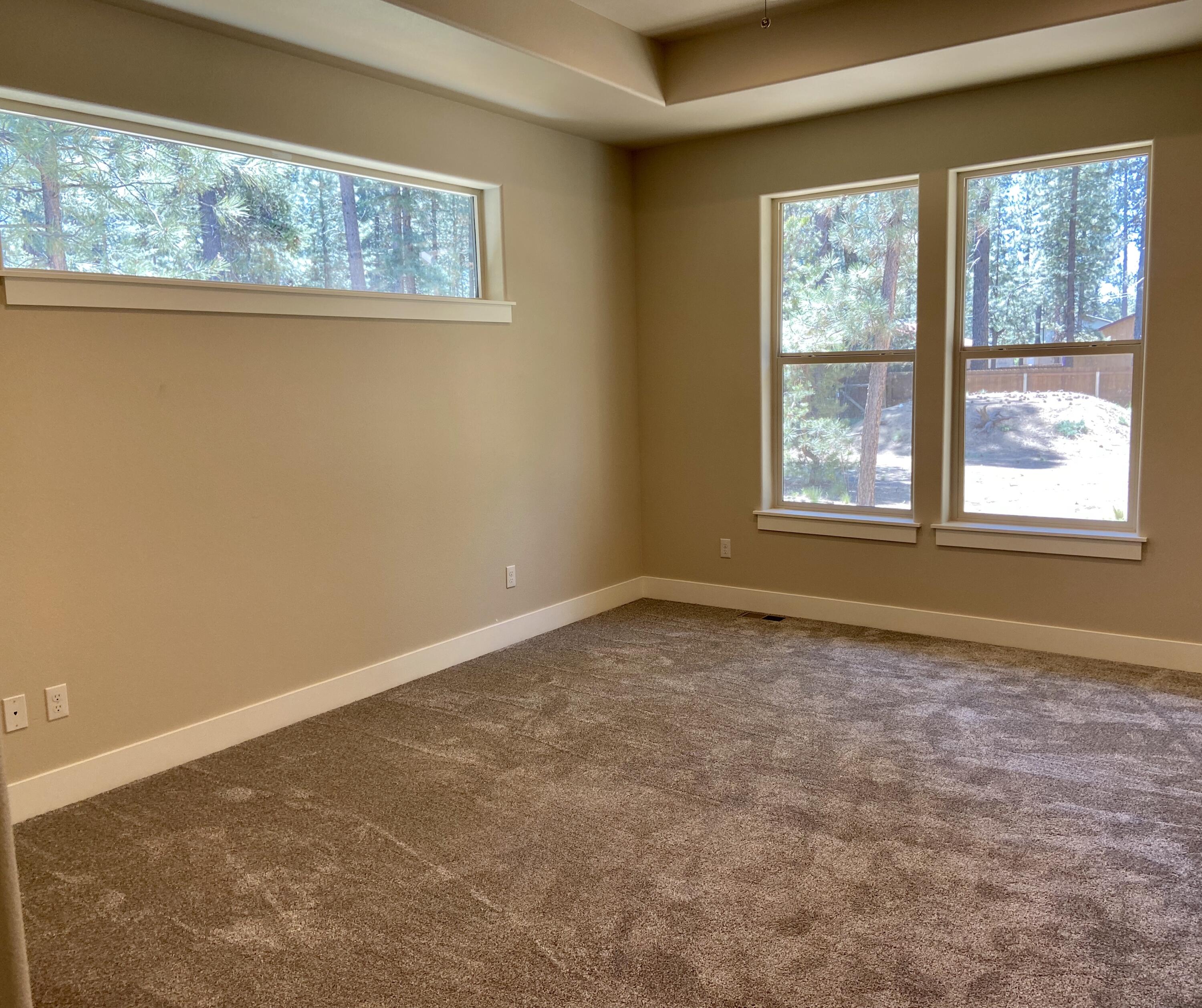 17141 Norwalk Road Bend, OR 97707 - Photo 9 of 17 5A61E8A4-1838-4029-AF9F-710BBC778CE6