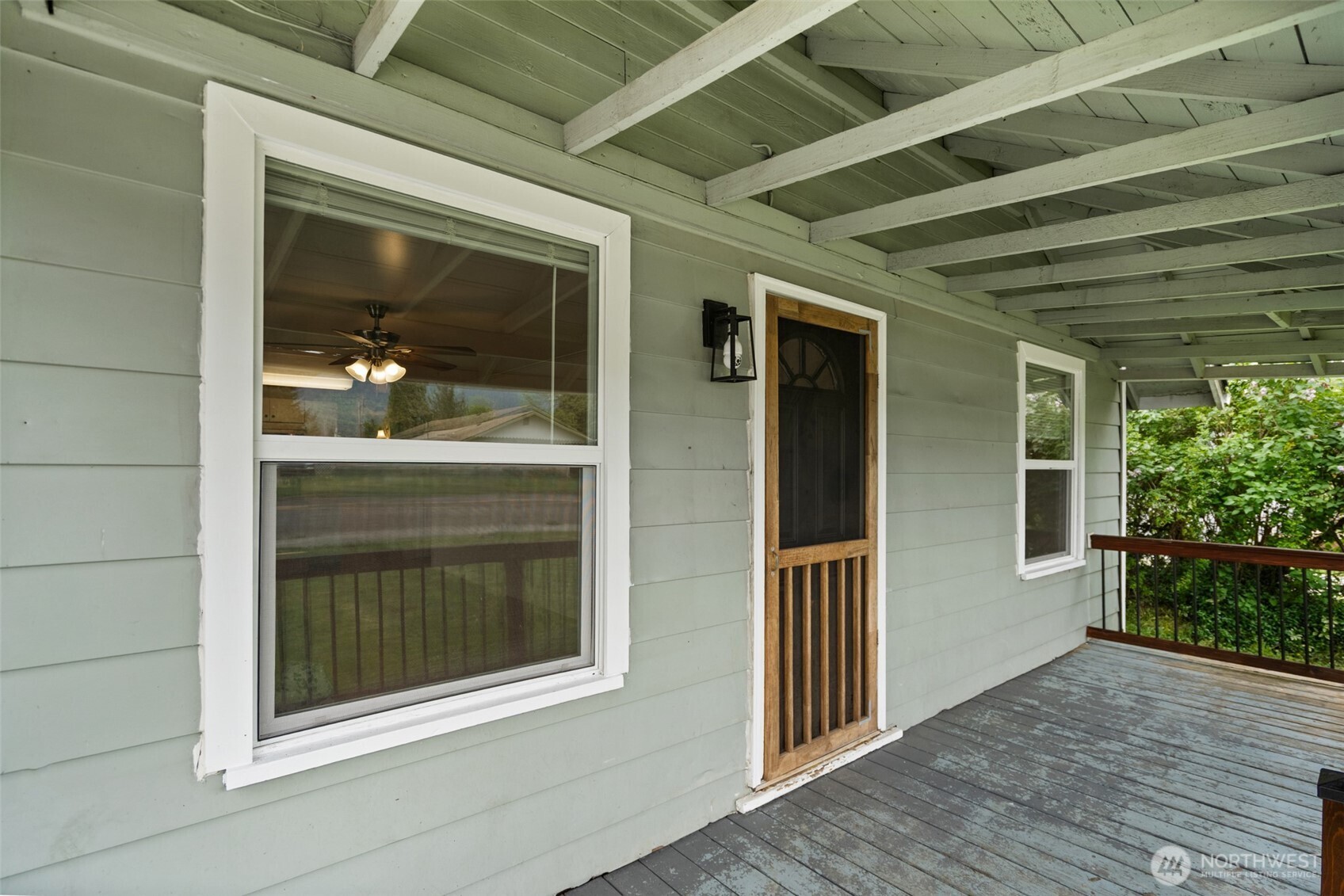 331 Adams Avenue Morton, WA 98356 - Photo 4 of 38