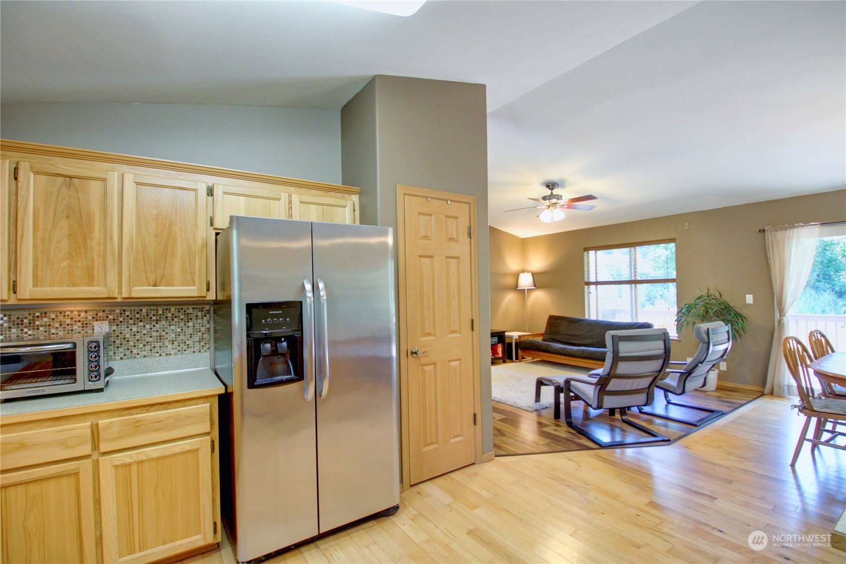 2243 Williams Road Oak Harbor, WA 98277 - Photo 12 of 38 Gallery Image 12